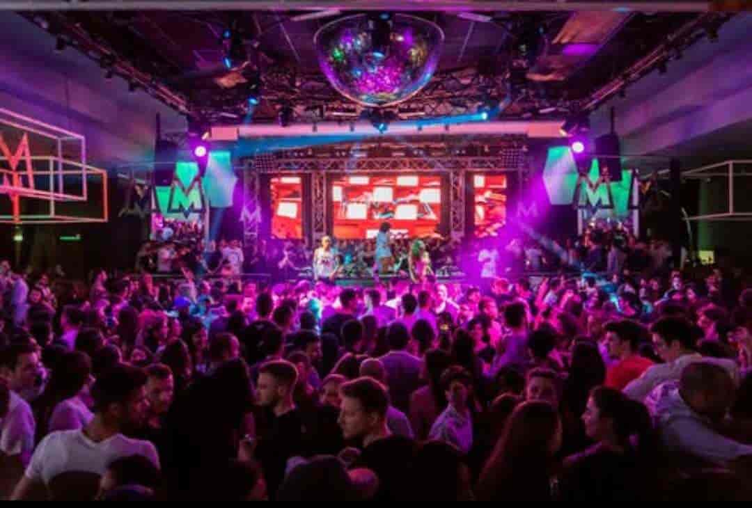 Russian Night Club — photo 3 of 5